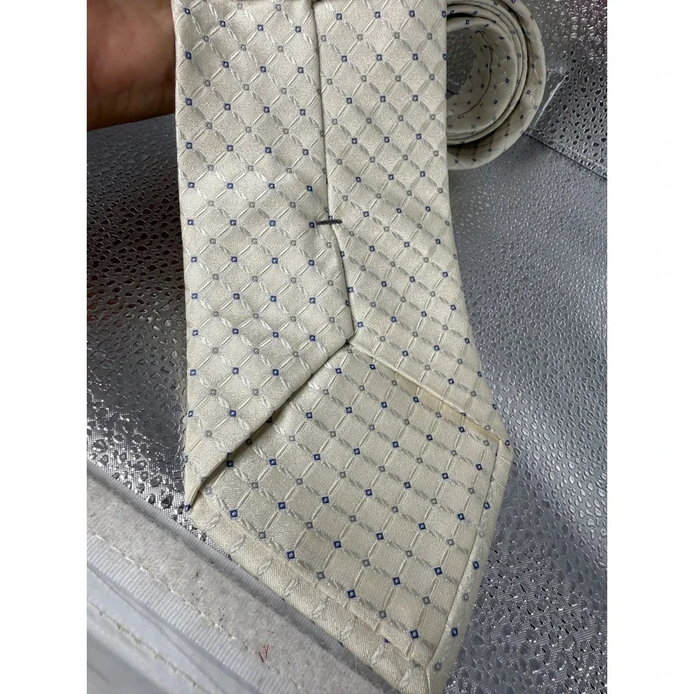 Pronto Uomo Silk Necktie Ivory Blue Geometric Pattern Business Formal‎